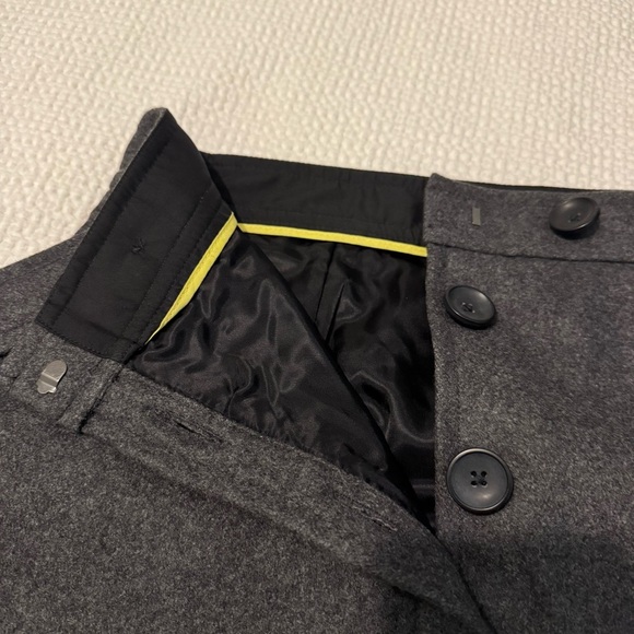 GAP Womens gray mini skirt 4 wool blend fully lined button Y2K 90s 2000s career - Picture 15 of 15